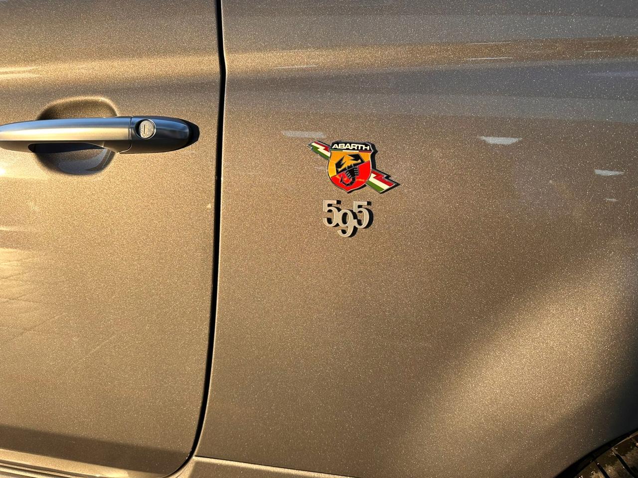 Abarth 595 1.4 Turbo T-Jet 165 CV