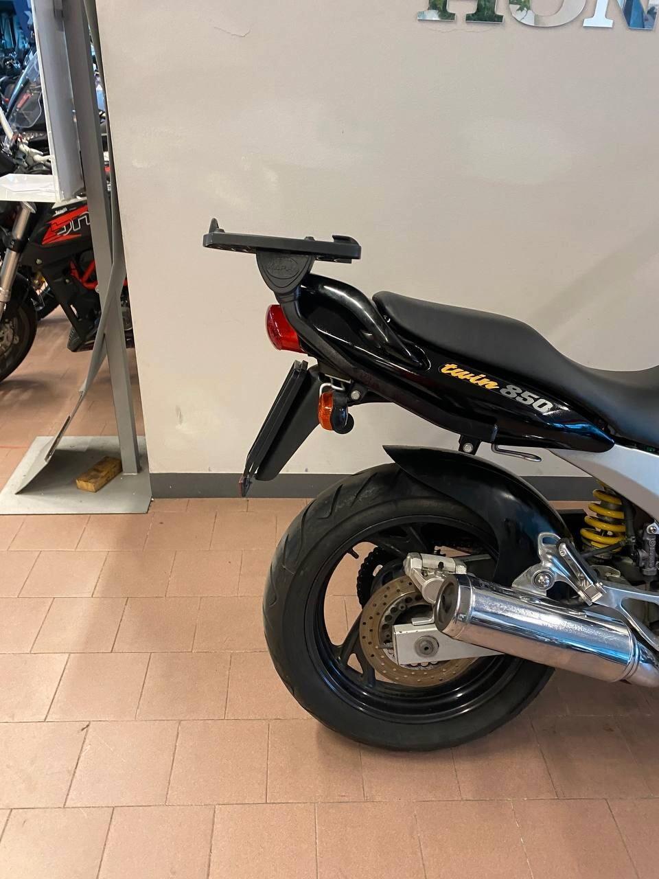 Yamaha TDM 850