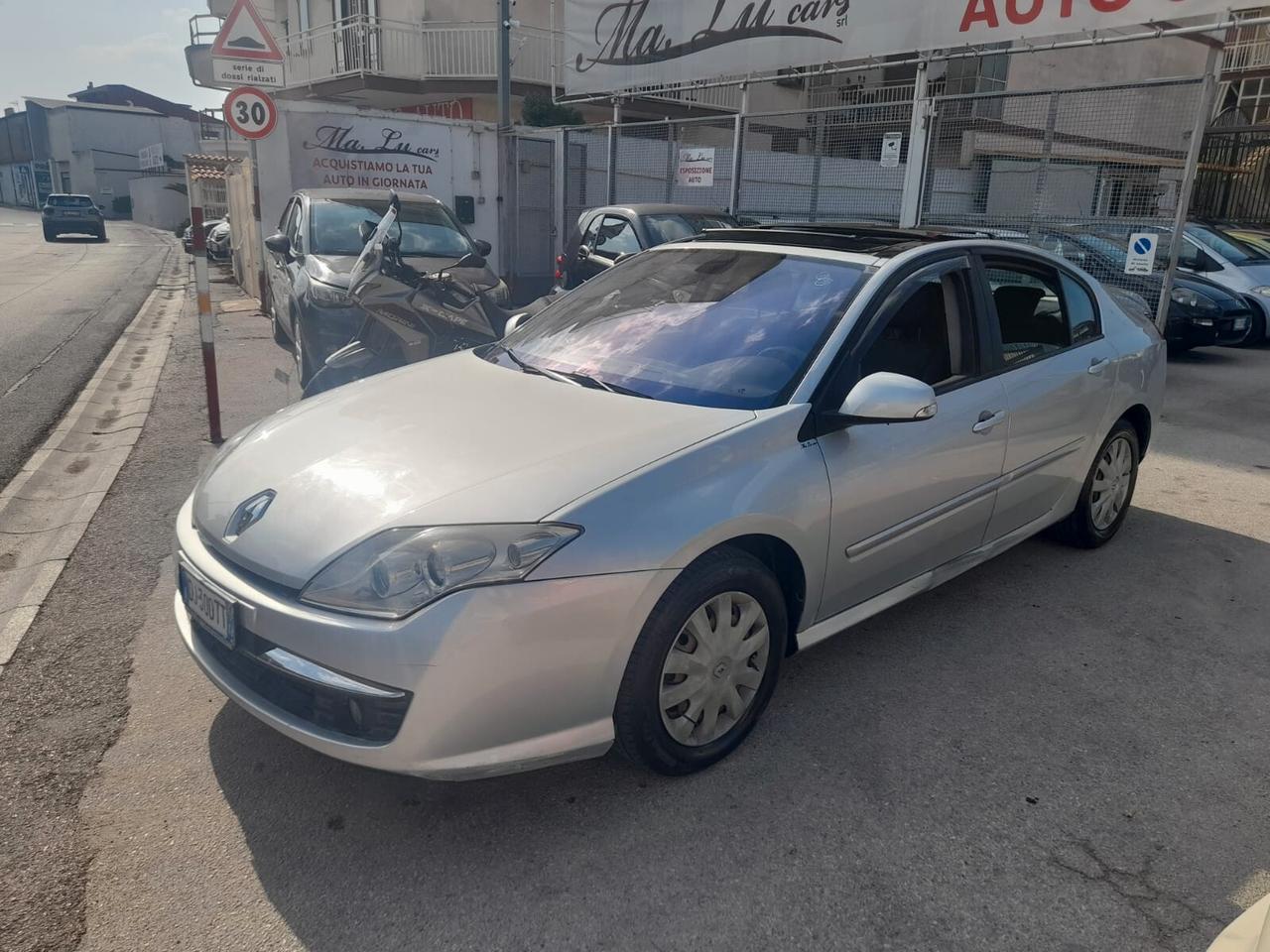 Renault Laguna 1.5cc diesel 12 mesi garanzia-2008