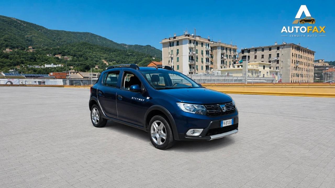 DACIA SANDERO STEPWAY 1.5 DCI 90CV – NAVIGATORE – EURO 6 – € 7.290