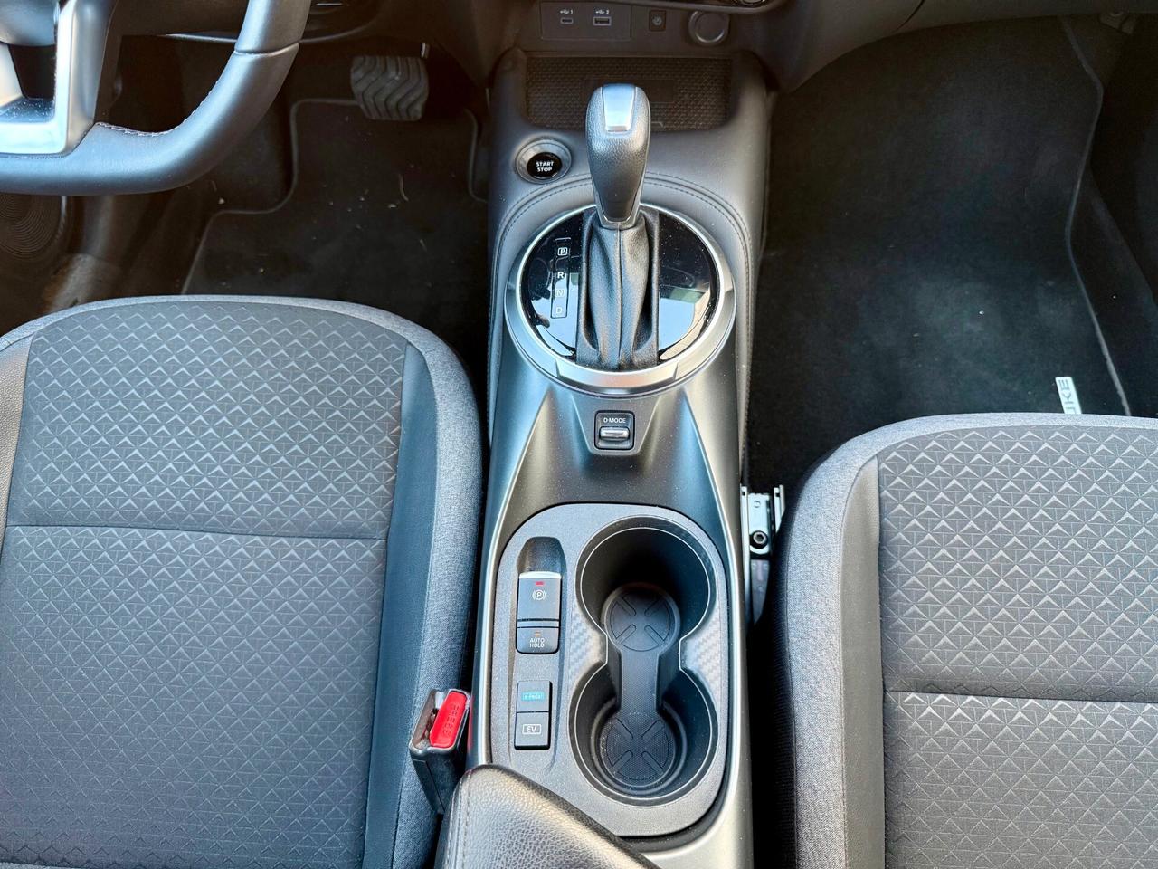 Nissan Juke 1.6 hev N-Connecta 94cv UNICO PROPRIETARIO