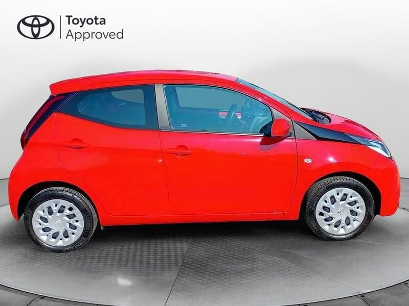 Toyota Aygo 1.0 72 CV x-play
