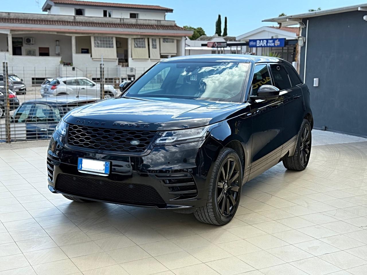 Land Rover Range Velar 2.0D I4 240 CV R-Dynamic