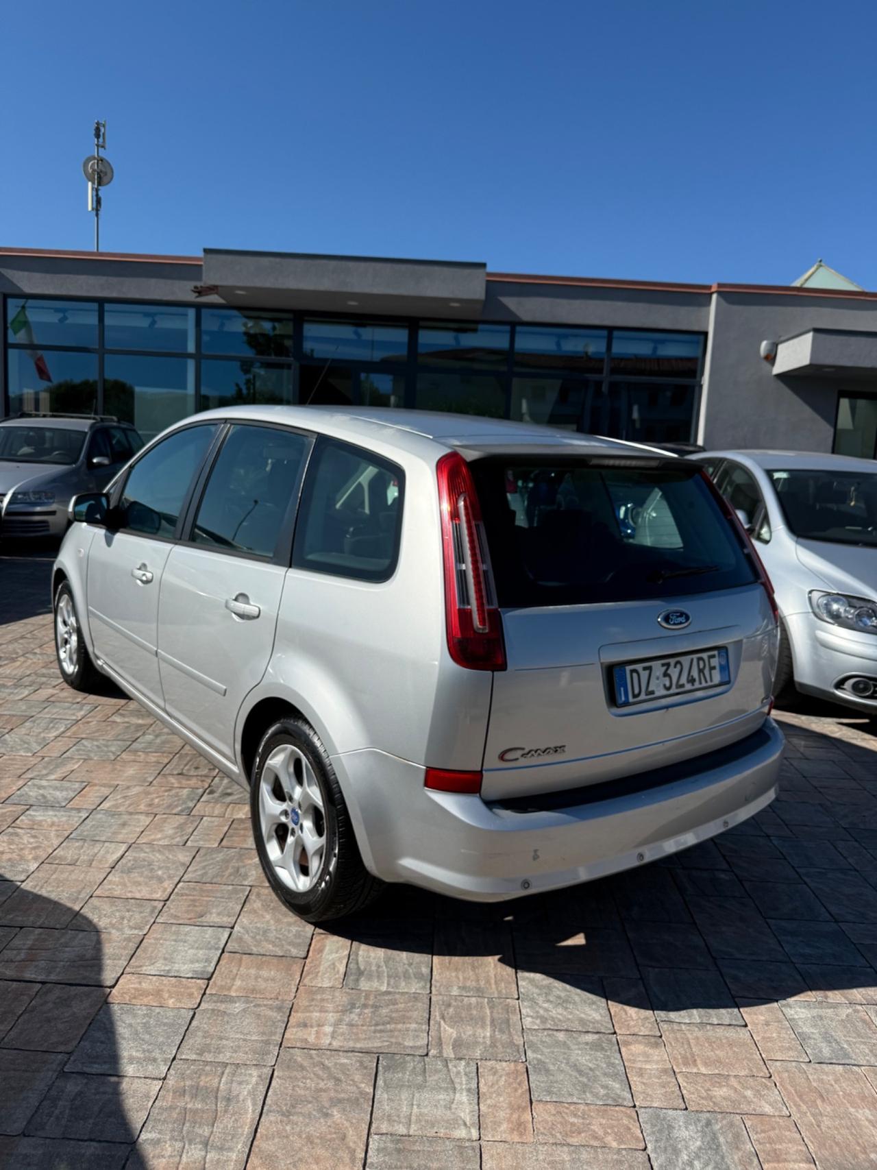 Ford C-Max 1.6 TDCi 110 CV T