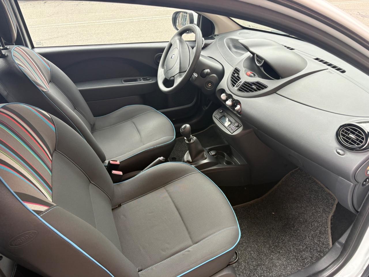 Renault Twingo 1.2 16V 75cv 2012