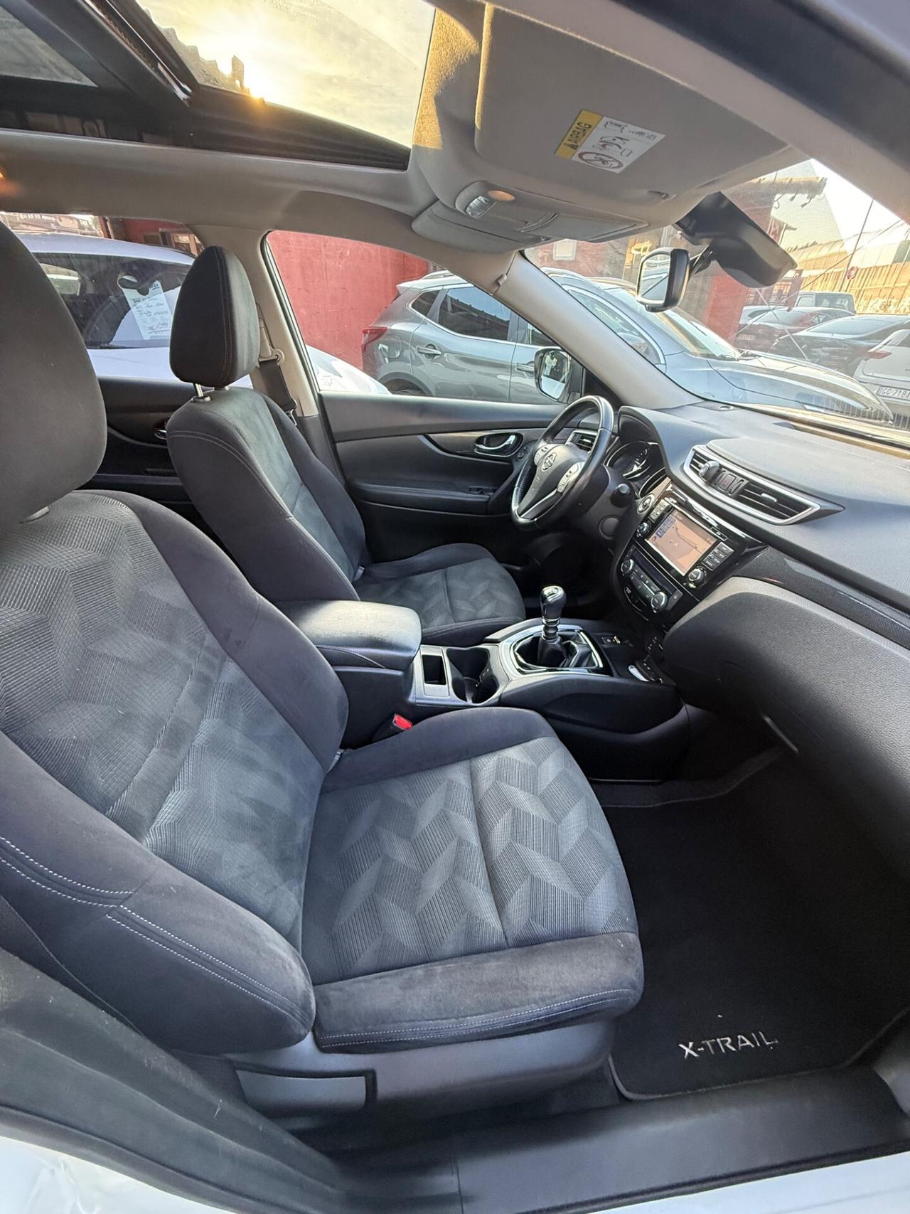 X-Trail 1.6 dCi 2WD Tekna-80 mila km -7 posti-rate