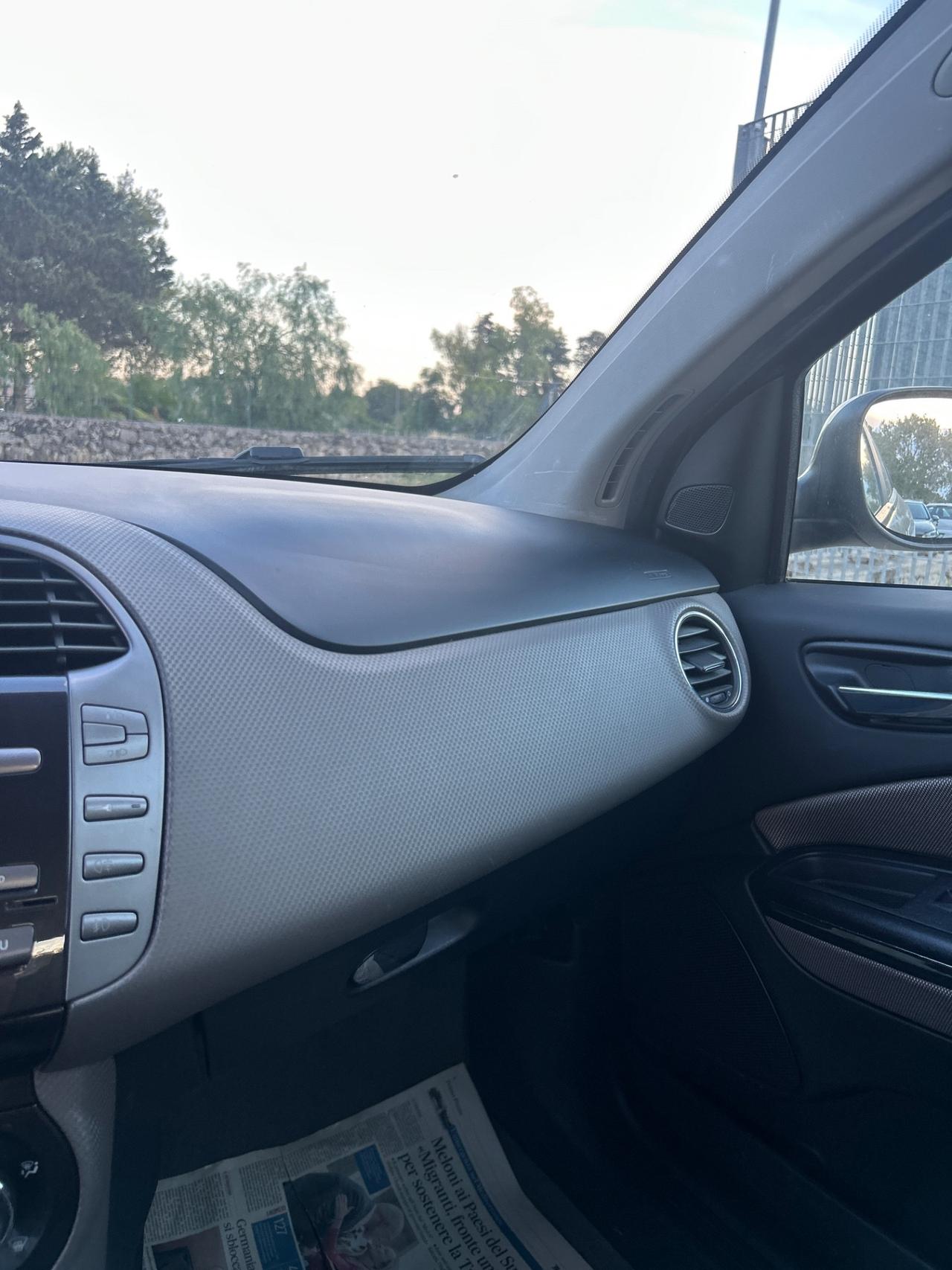 Fiat Bravo 1.6 MJT 105 CV DPF Dynamic-2011