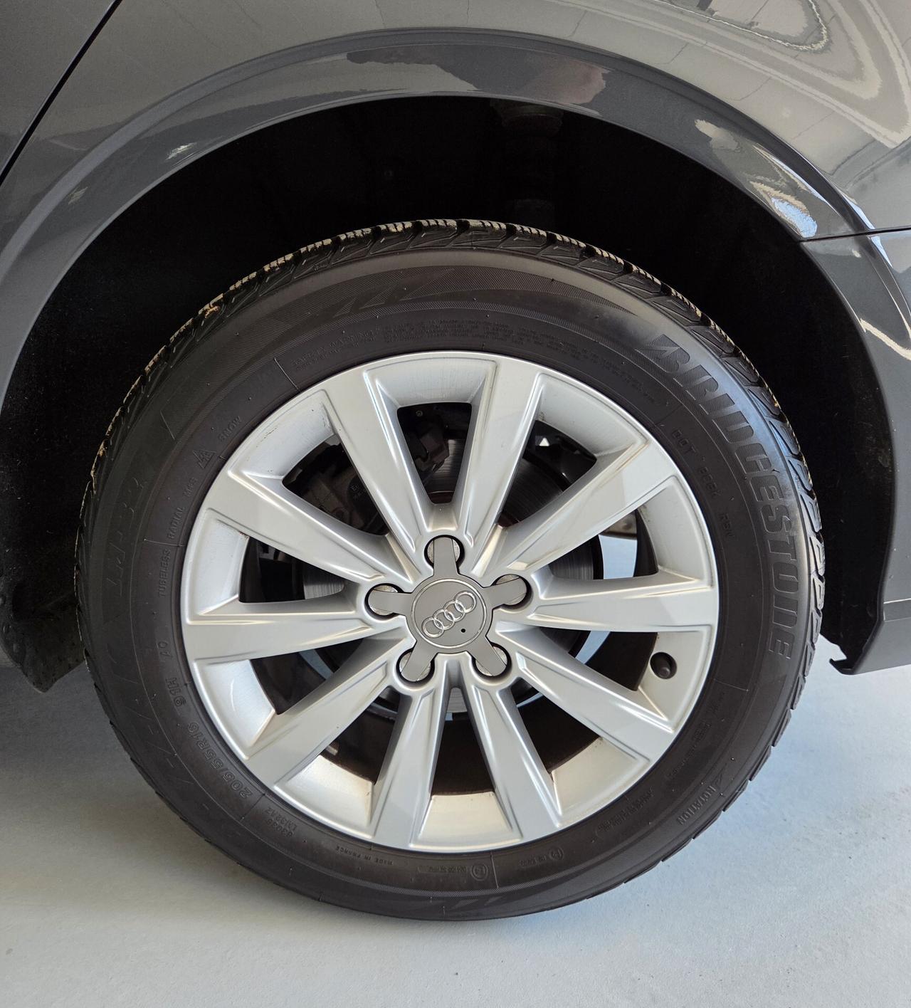 Audi A3 Sedan 1.0 TFSI Design 116cv
