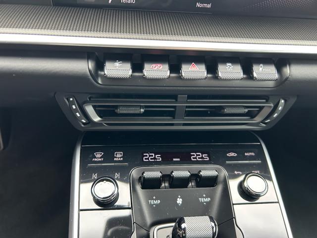 PORSCHE 911 Turbo S Coupé