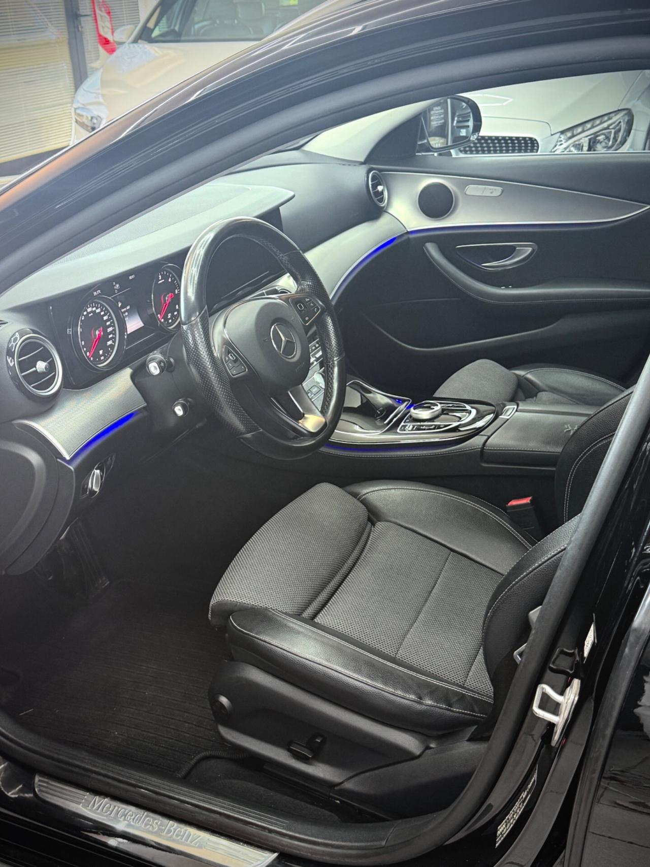 Mercedes-benz E 220 d S.W. 4Matic Auto Premium Plus