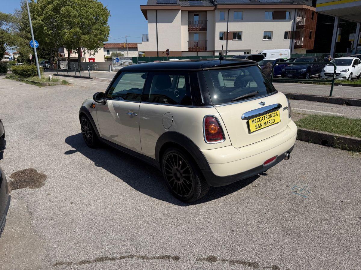 MINI - Mini - 1.6 16V Cooper D