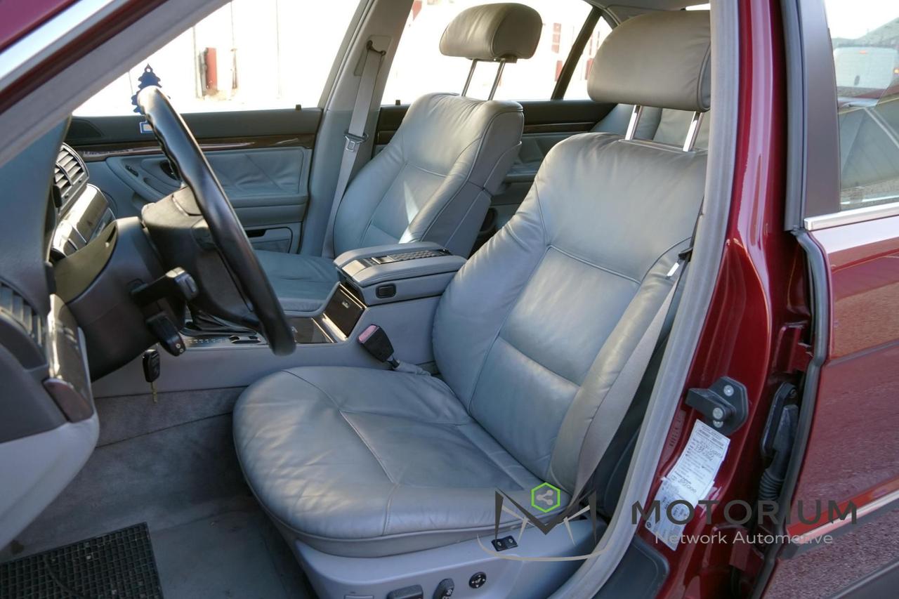 BMW 740 iL E38 V8 286CV LUNGA - 1994 - ISCRITTA ASI