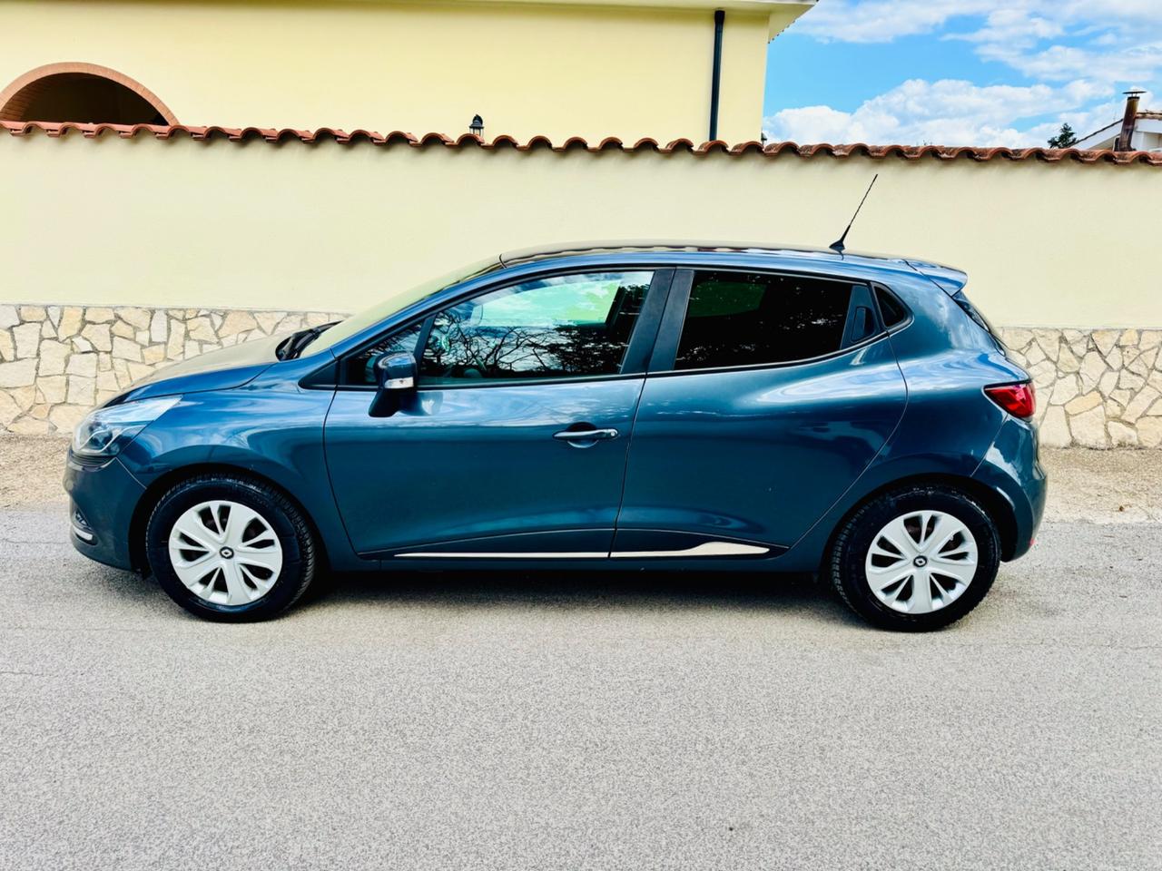 Renault Clio 1.5 dCi Costume national