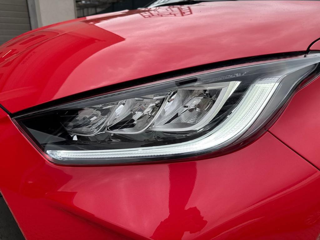 Toyota Yaris 1.5 hybrid Premiere