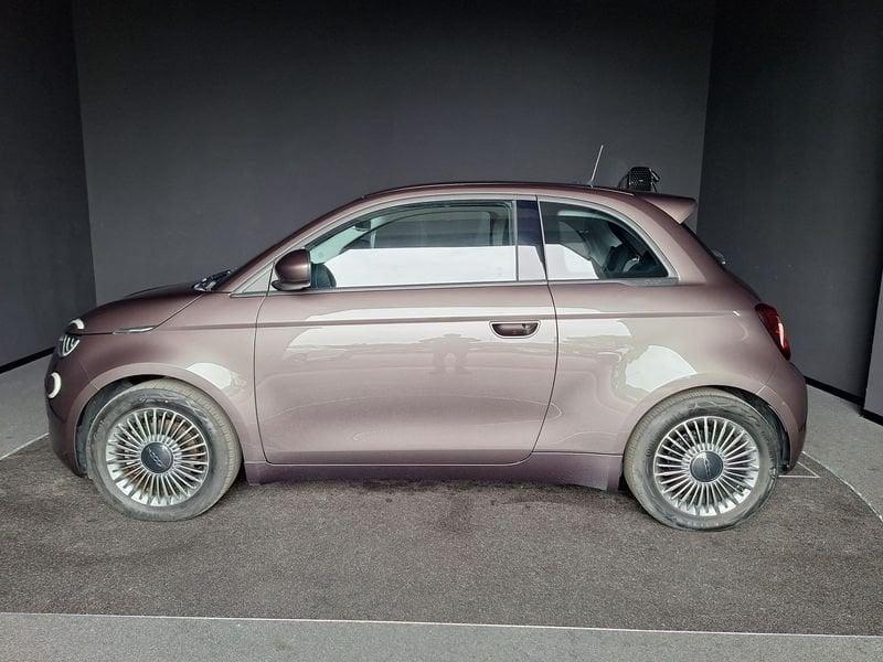 FIAT 500 La Prima Berlina