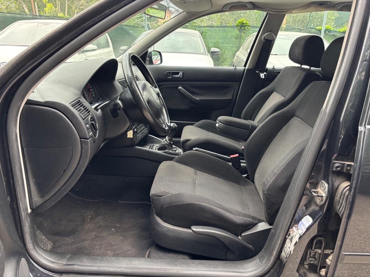 Volkswagen Golf 1.6 5p Highline Plus
