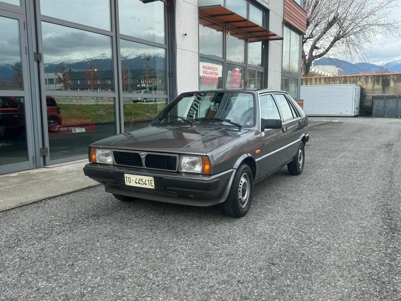 Lancia Delta 1.5 automatica