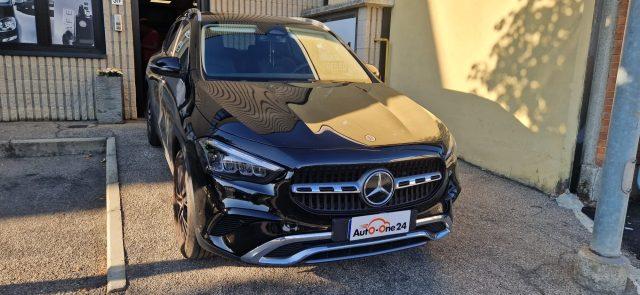 MERCEDES-BENZ GLA 180 Automatic Executive