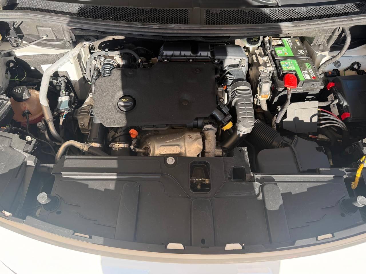 Peugeot 3008 2019 130 S&S Allure KIT 8MM