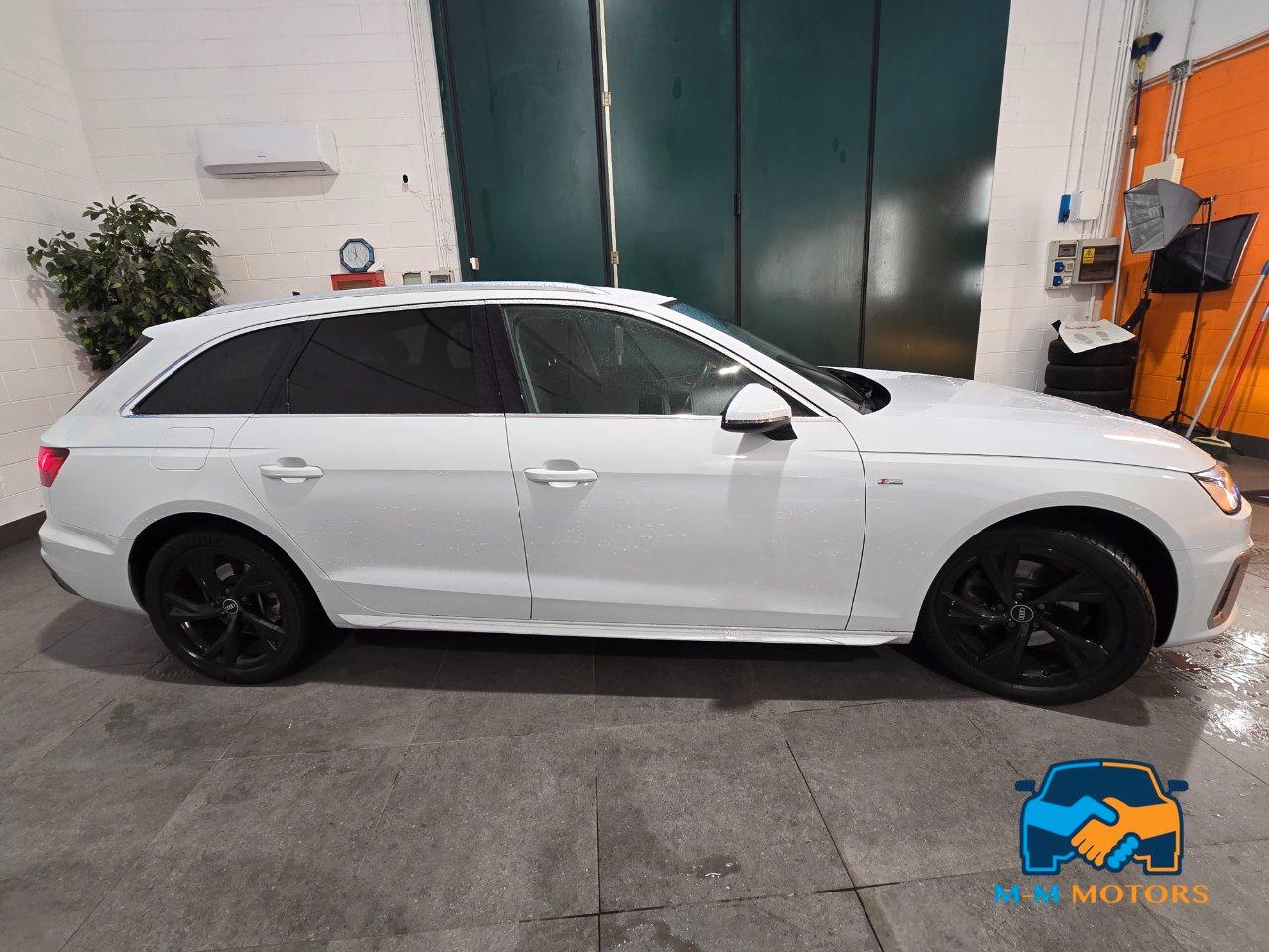 Audi A4 Avant 30 2.0 tdi mhev S Line edition 136cv s-tronic