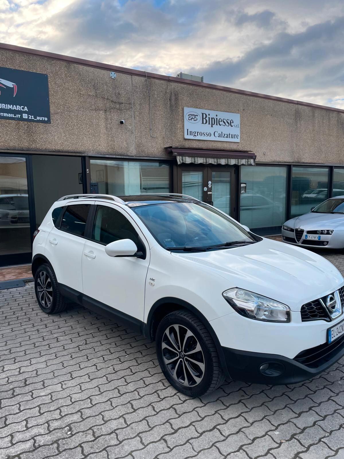 Nissan Qashqai 1.5 dCi DPF Tekna