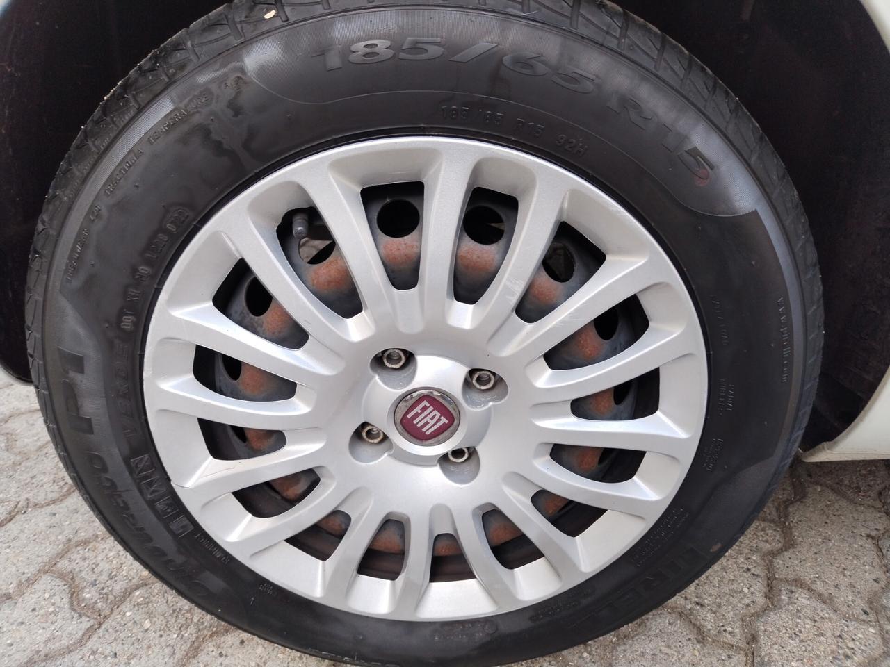 Fiat Punto 1.3 MJT II S&S 95 CV 5 porte Street