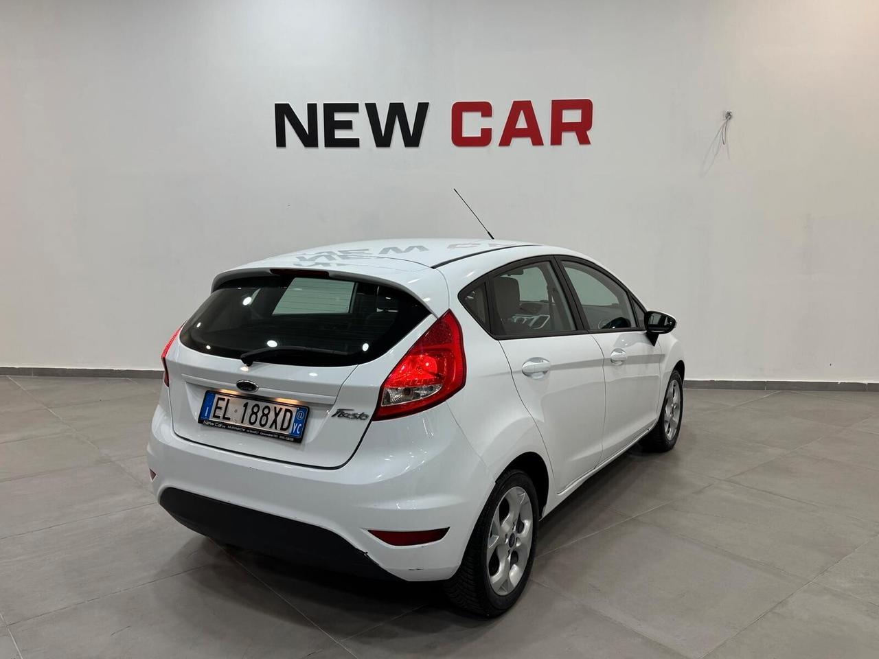Ford Fiesta 1.4 TDCi 70CV 5 porte Titanium