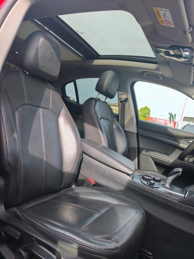 ALFA ROMEO Stelvio Q4 2.2 JTDM 210 CV AT8 Tetto Panor. Pelle