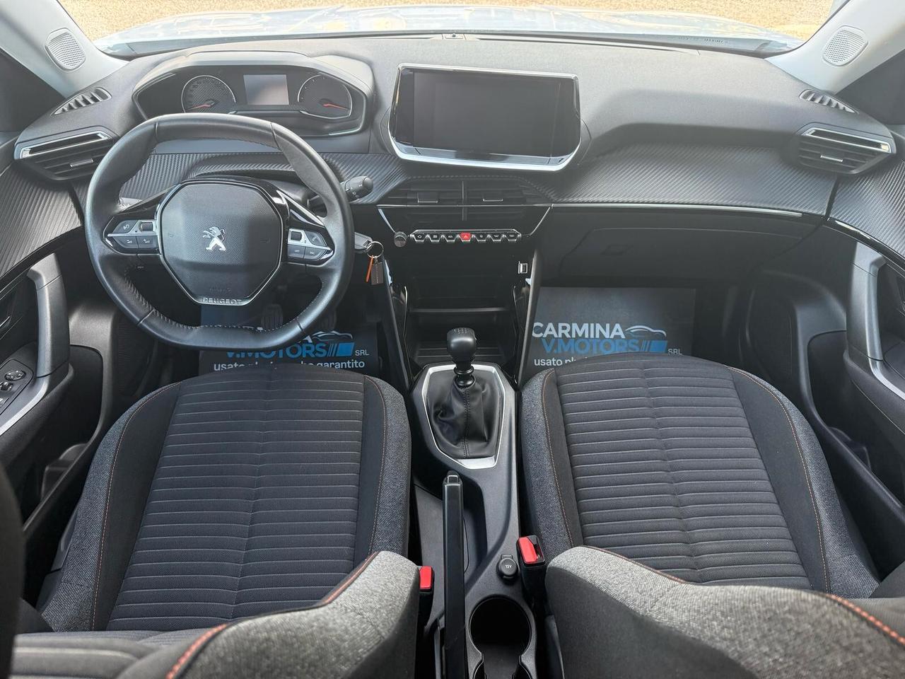 Peugeot 2008 DIESEL CAMERA NAVI