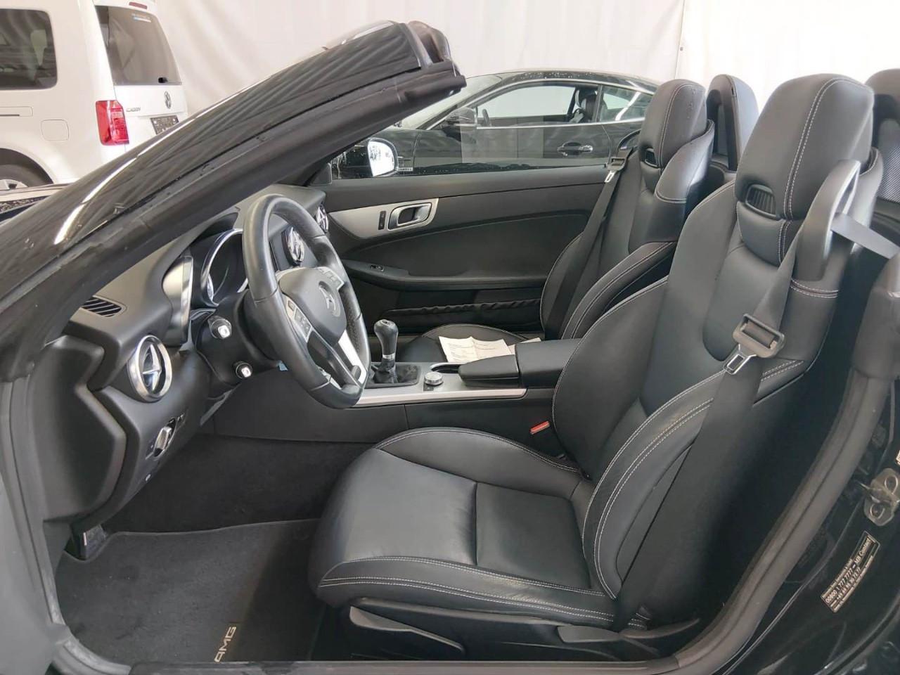 Mercedes-Benz SLK 200 184cv Amg 19.000KM