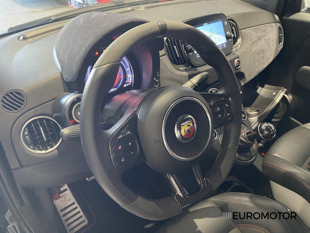 Abarth 595 1.4 T-Jet esseesse