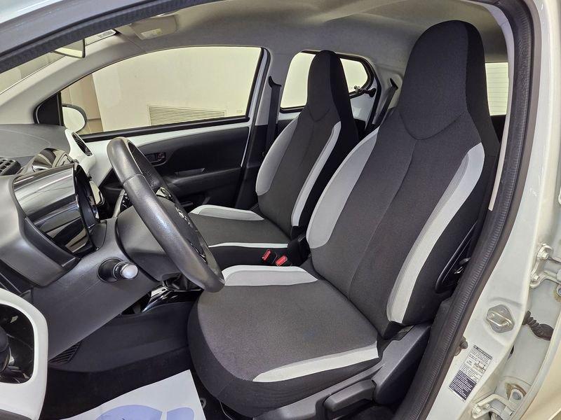 Toyota Aygo 1.0 VVT-i x-play