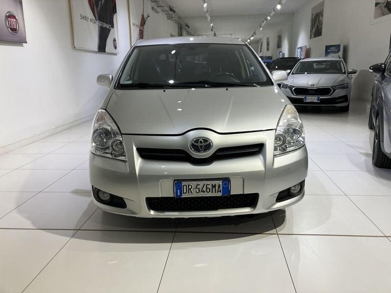 Toyota Corolla Corolla Verso 2.2 d-4d Sol 136cv N1 5p.ti Autocarro