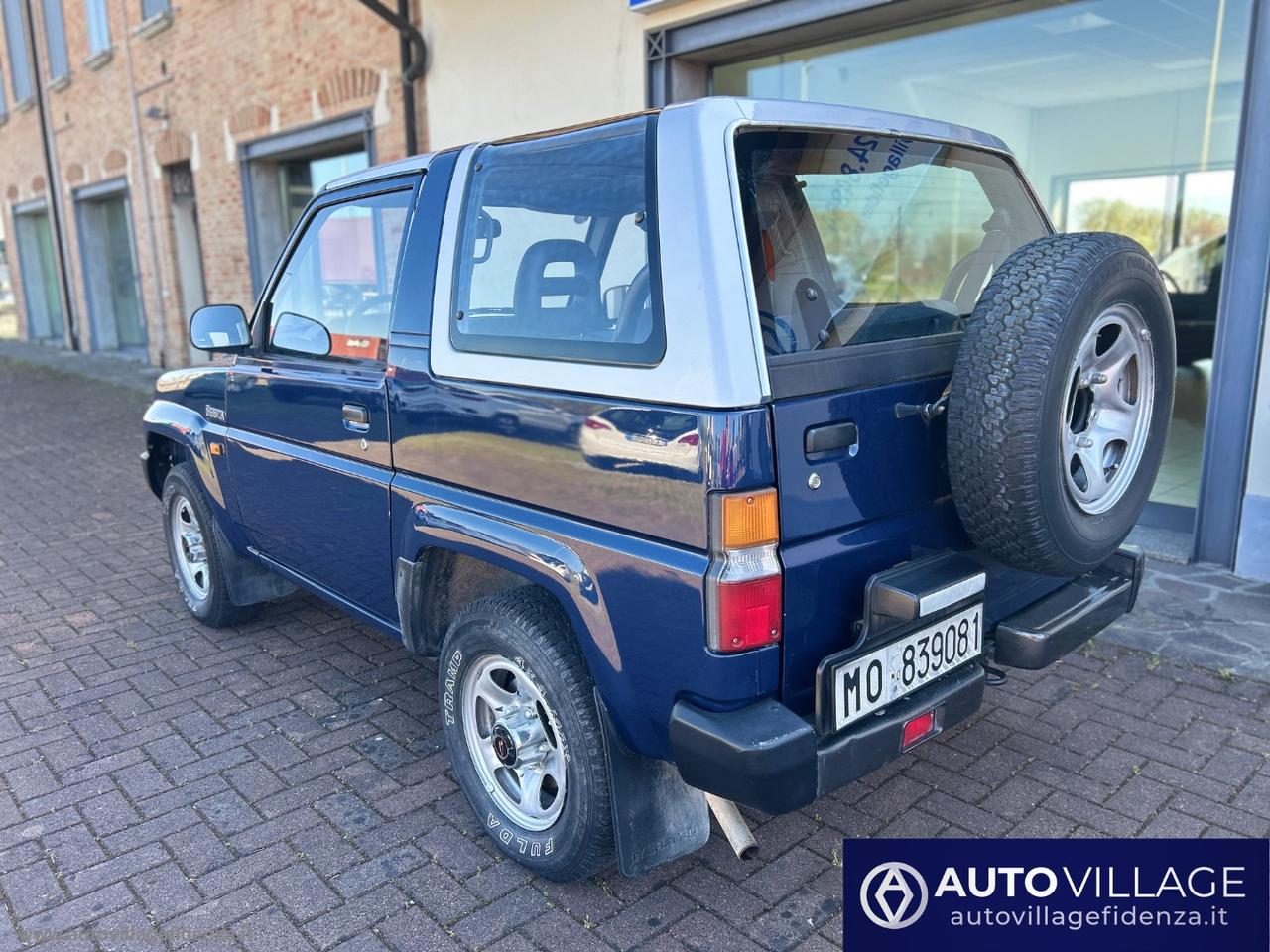 DAIHATSU Feroza 1.6i Resin-top DX