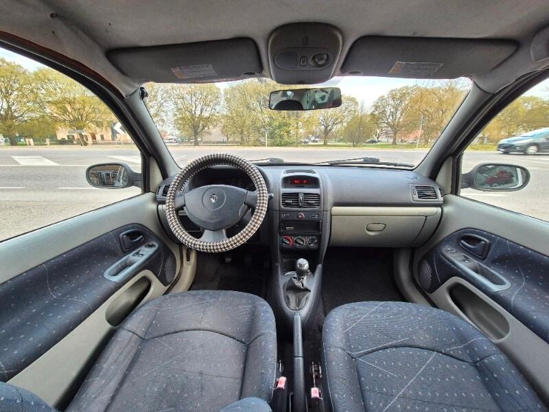 RENAULT Clio 2ª serie Clio 1.2 cat 3 porte Exp...