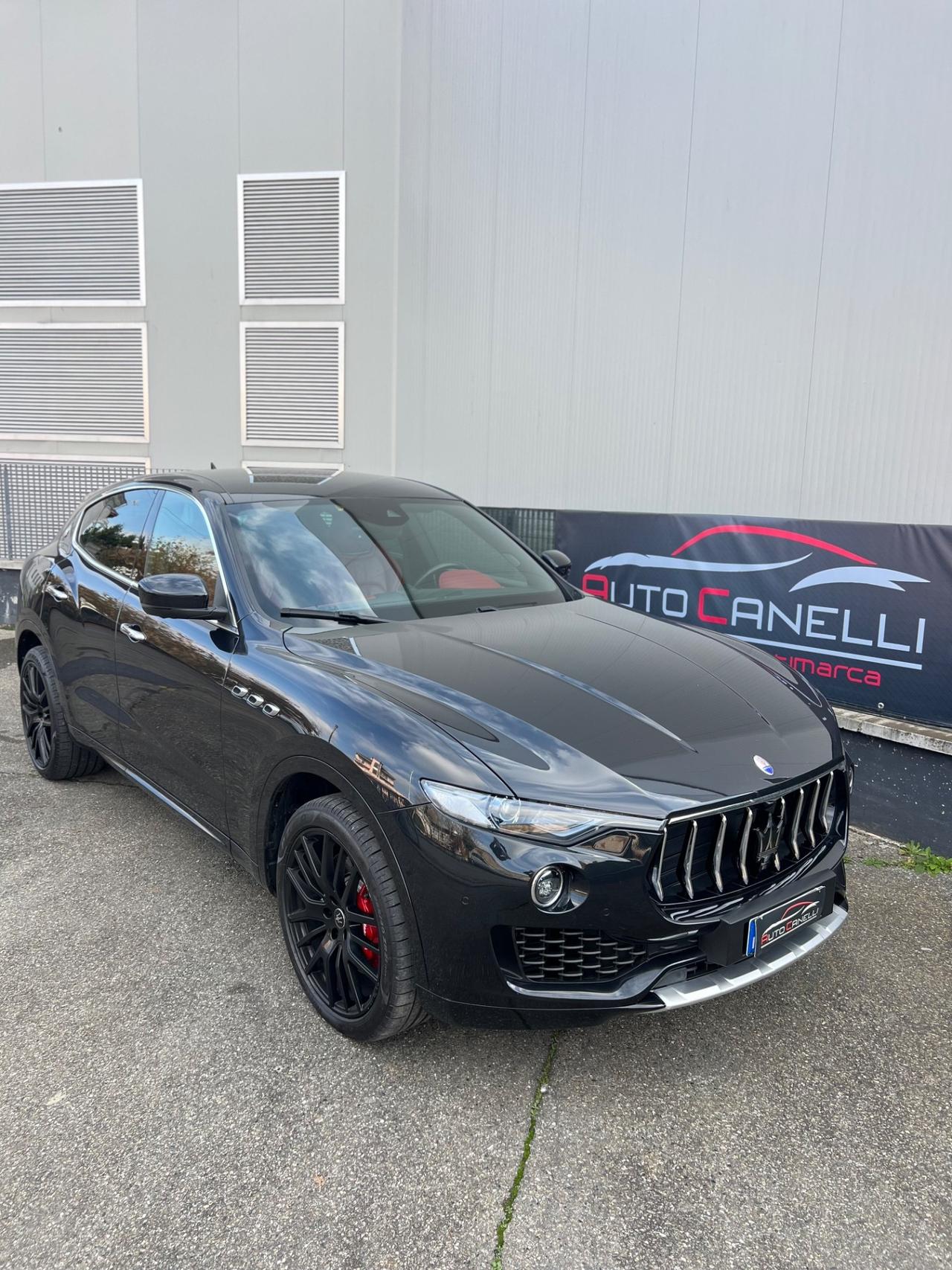 Maserati Levante V6 430 CV S AWD
