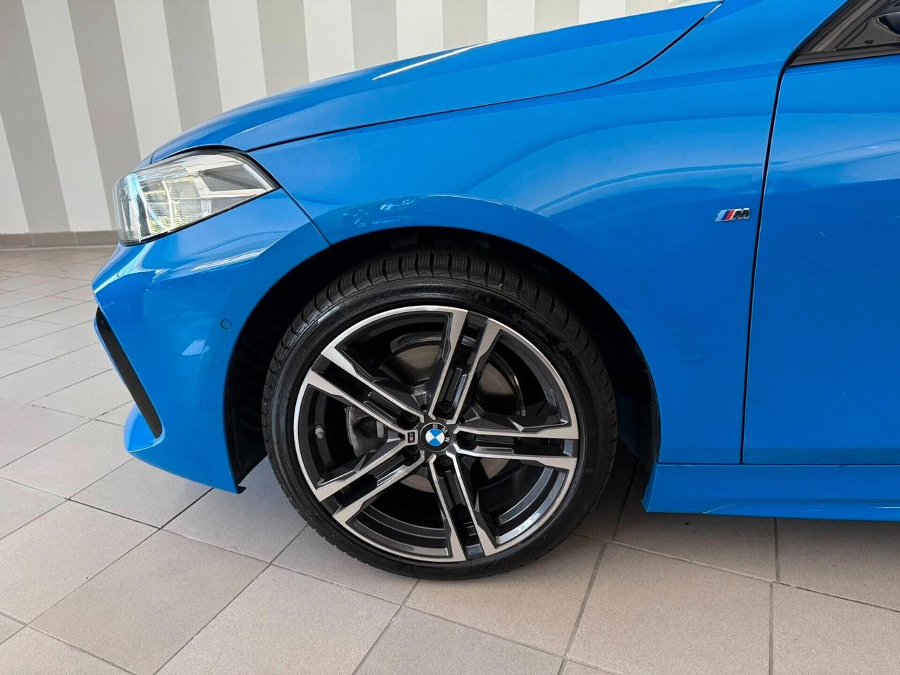 Bmw 118 118d 5p. Msport