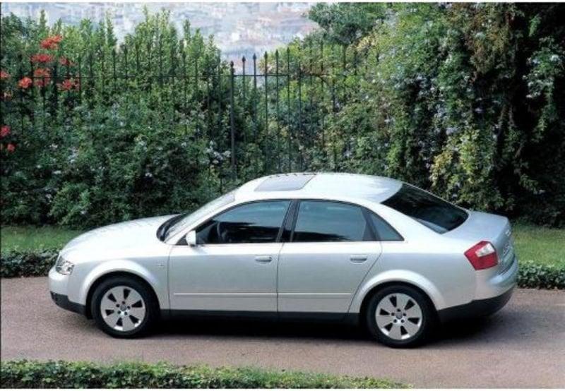 Audi A4 II 1.9 tdi 130cv