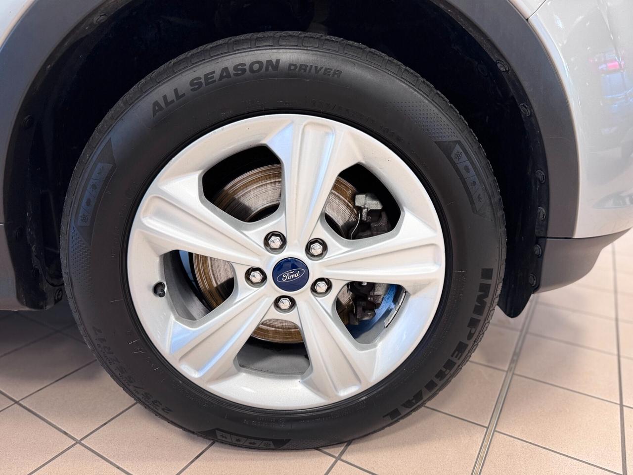 Ford Kuga 2.0 TDCI 115 CV 2WD Titanium