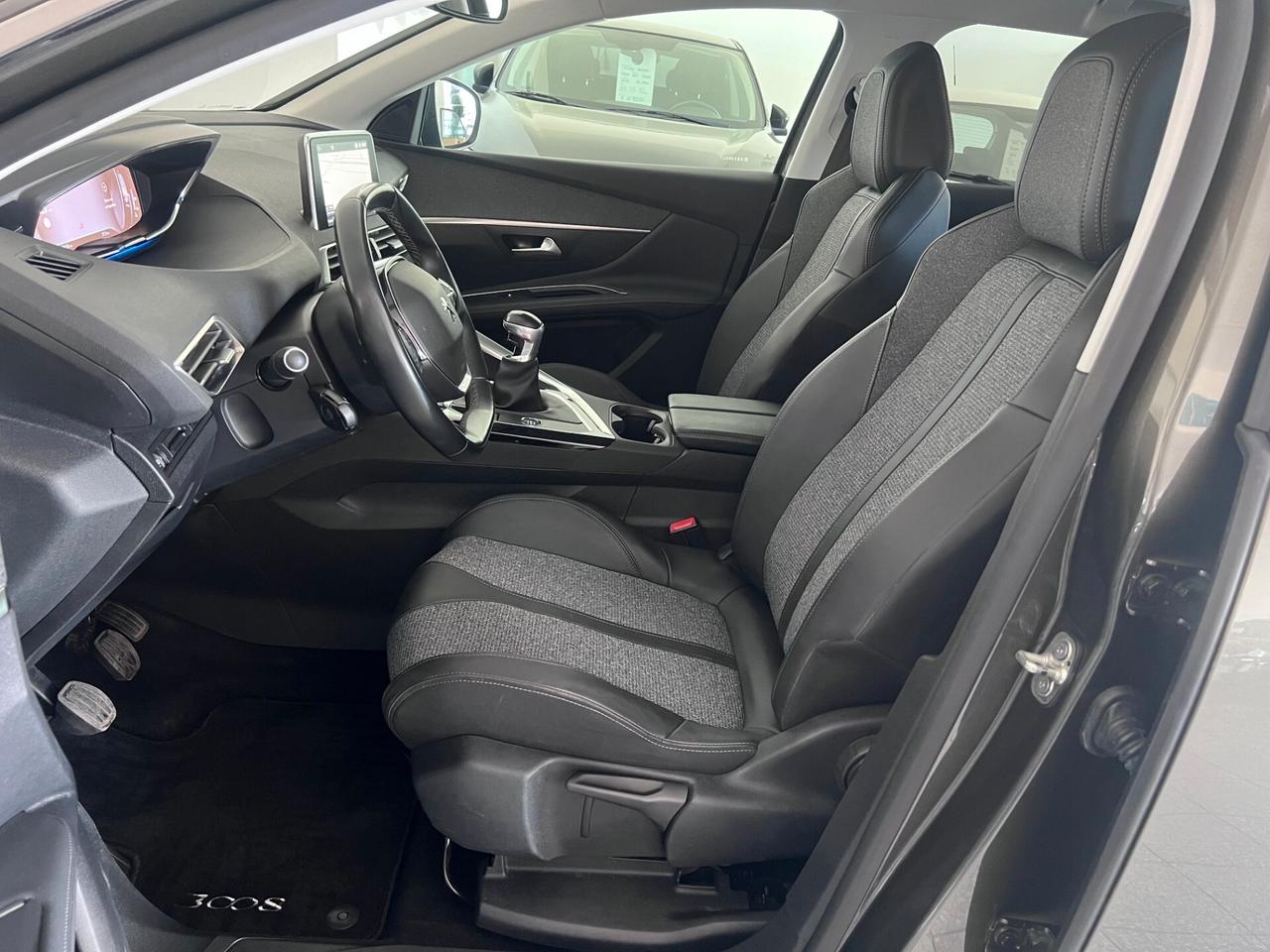 Peugeot 3008 1.5 bluehdi 130cv Allure NAVI/CAMERA/18; PERFETTA!!