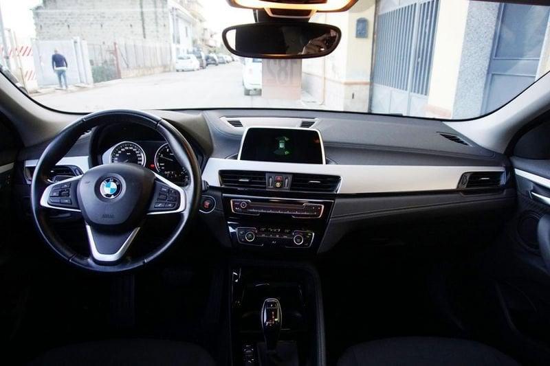 BMW X2 sDrive18d Business-X