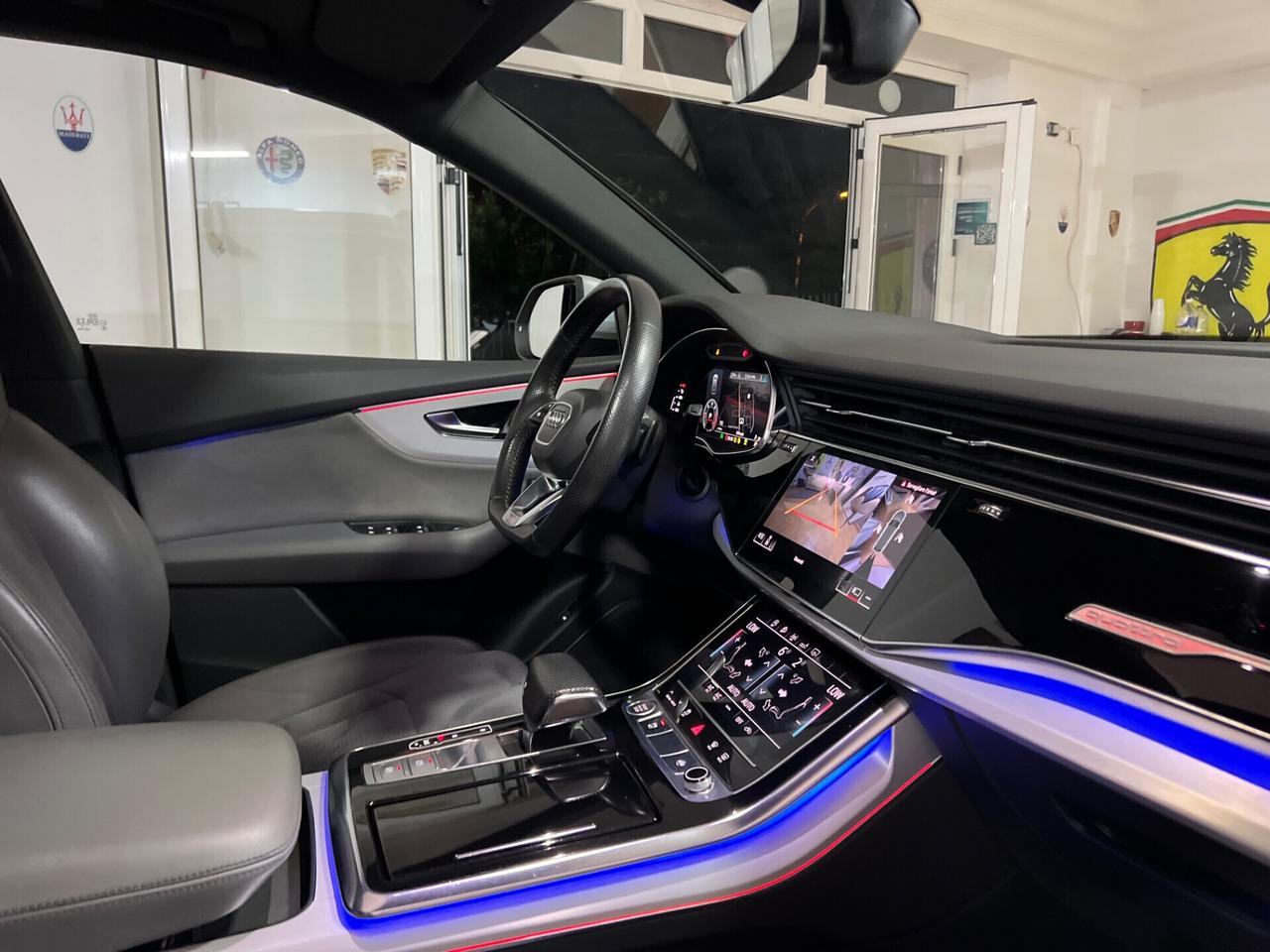 Audi Q8 50 TDI 286 CV quattro tiptronic Sport