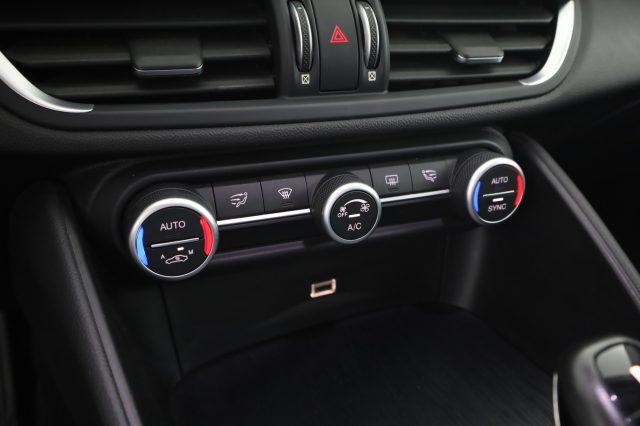 ALFA ROMEO Giulia Giulia 2.2 Turbodiesel 160 CV AT8 Executive