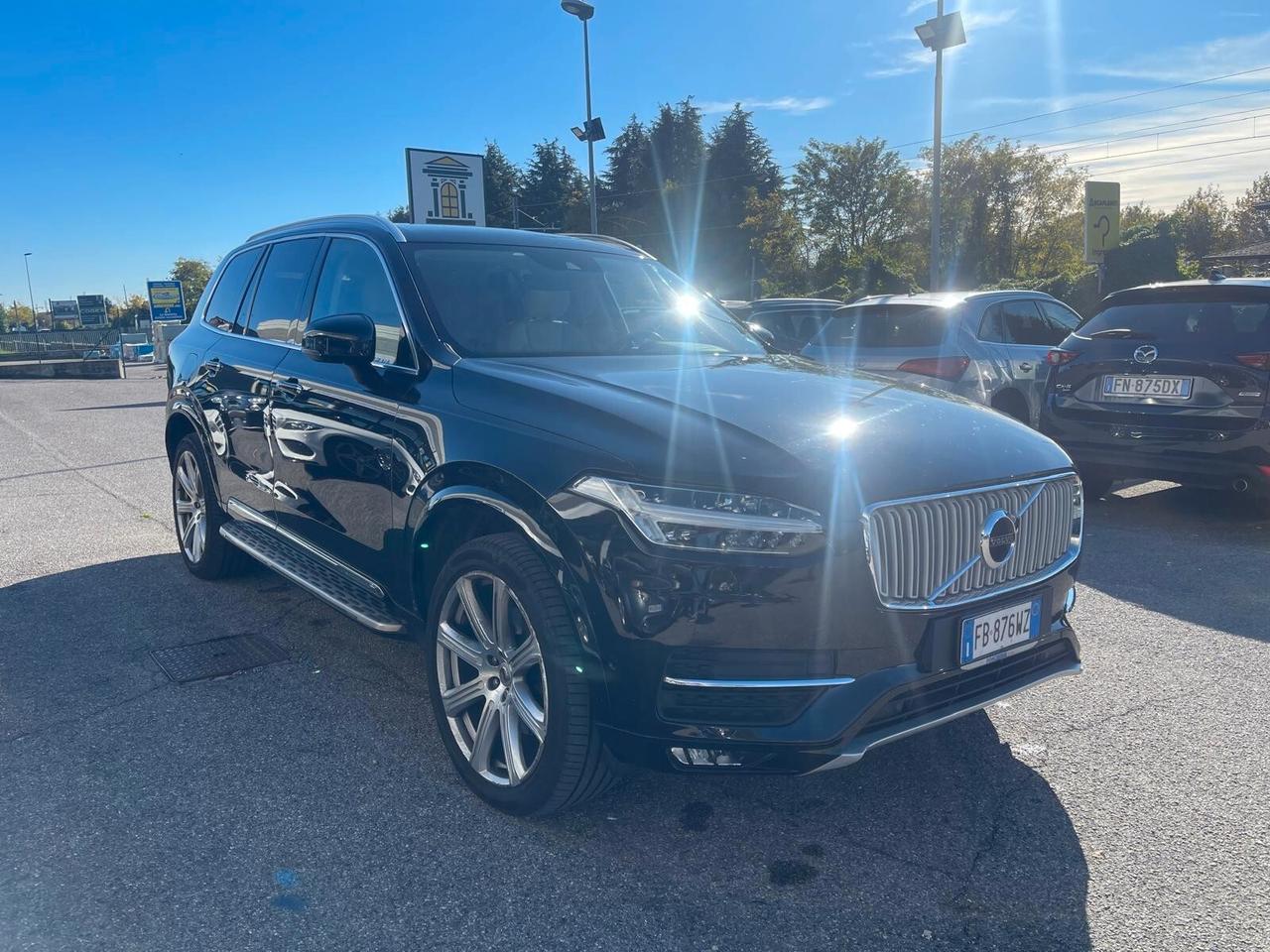 Volvo XC 90 XC90 D5 AWD Geartronic 7 posti Momentum