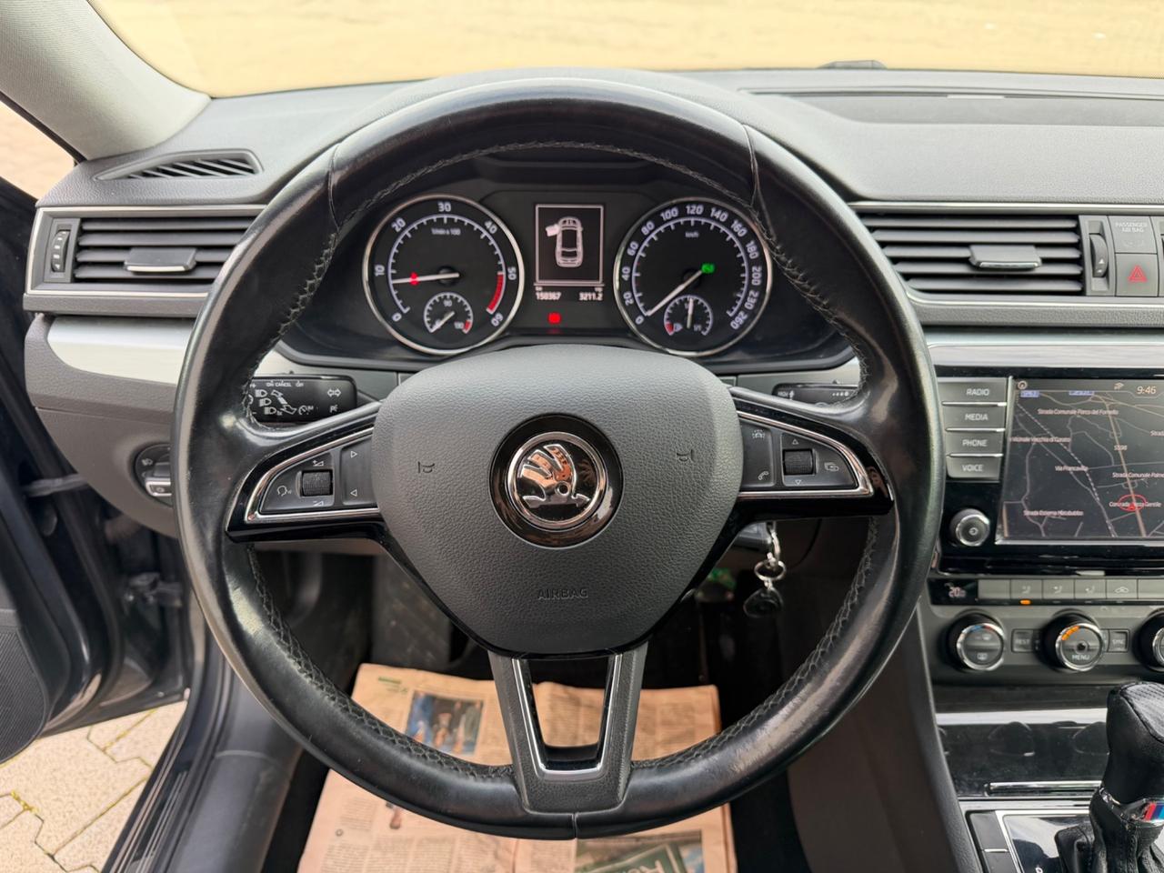 Skoda Superb 2.0 TDI DSG Wagon Style