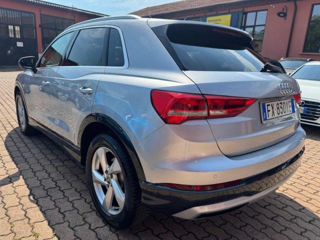 AUDI Q3 35 TDI S tronic Business Advanced + TETTO