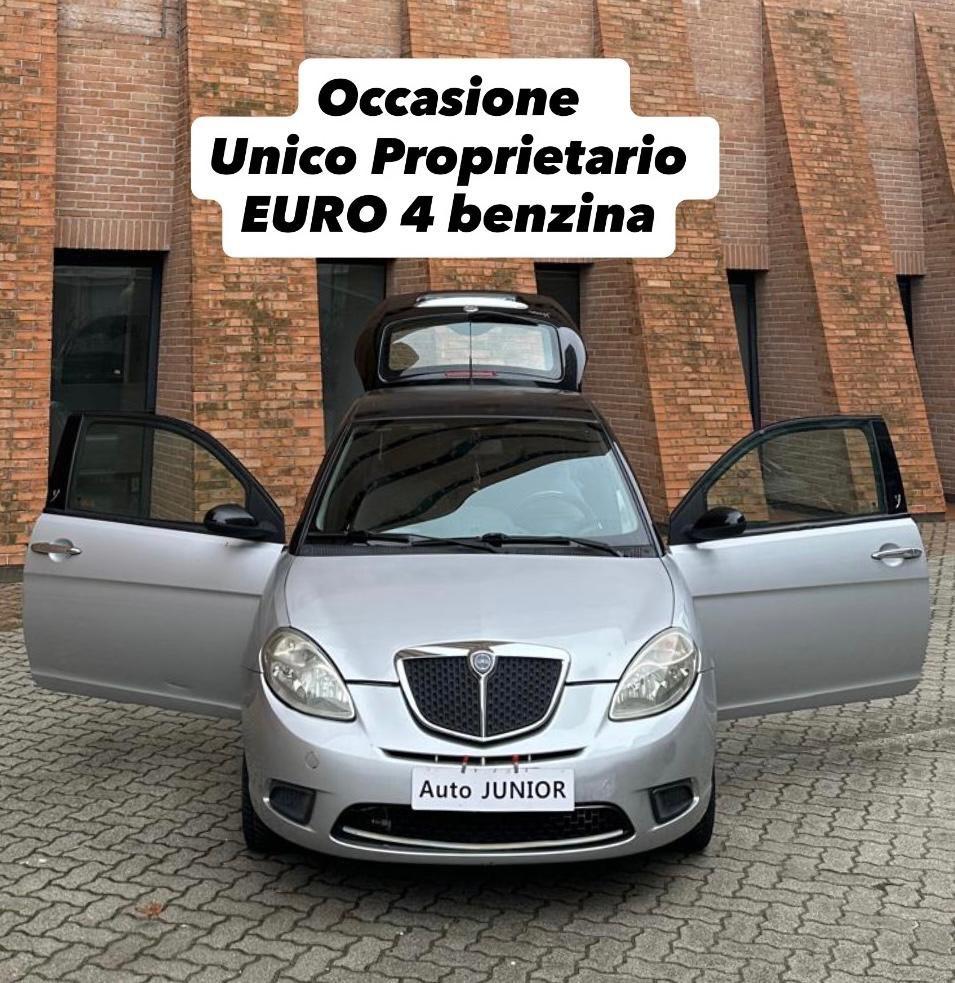 Lancia Ypsilon 1.2 Argento