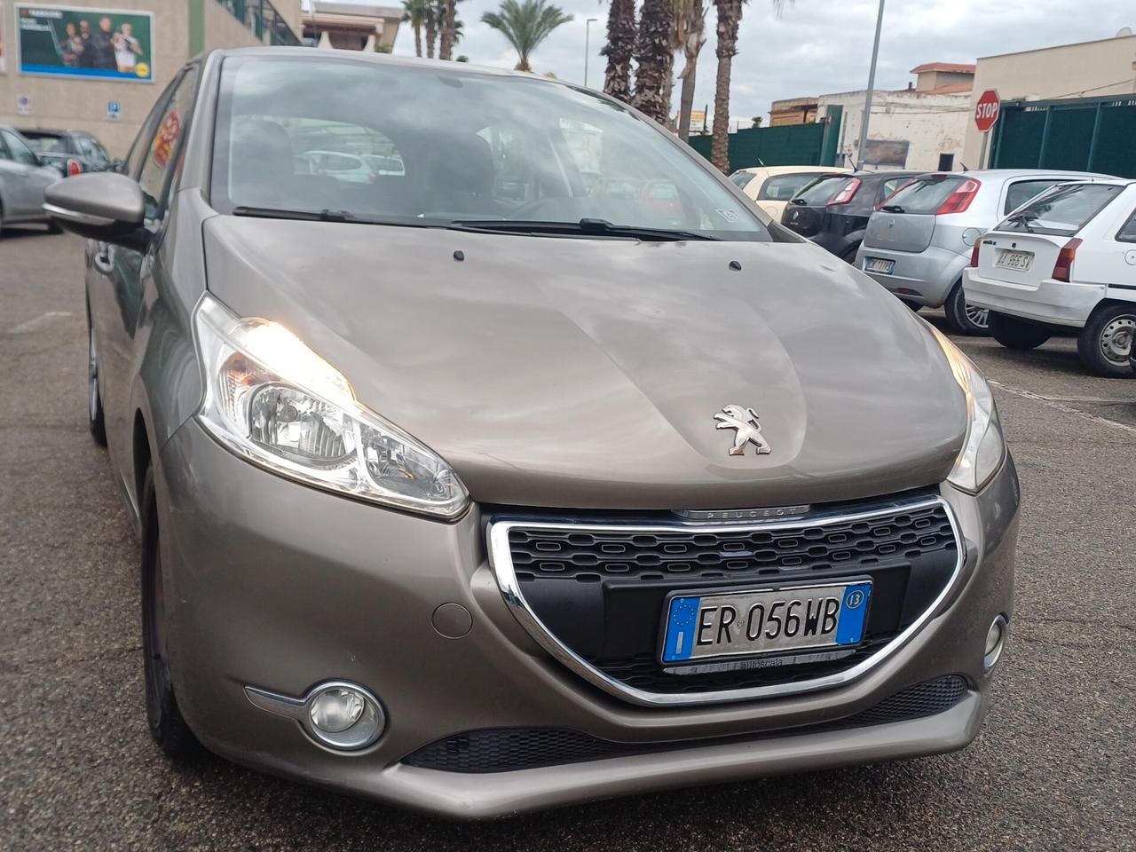 Peugeot 208 1.4 HDi 68 CV 5 porte Active