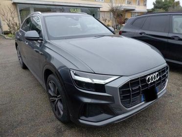 AUDI Q8 45 TDI quattro tiptronic S line plus.