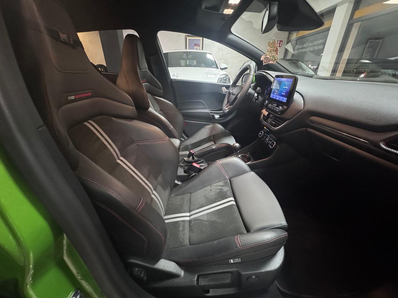 Ford Fiesta ST 1.5 EcoBoost PERFORMANCE PACK #7667